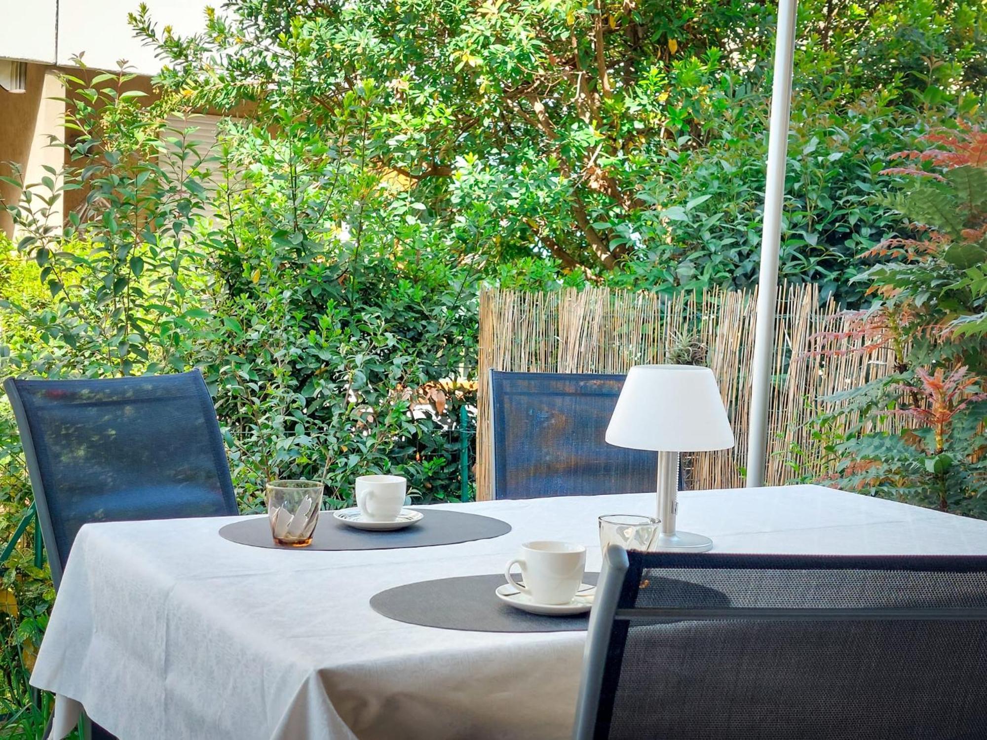 Villa Citrus Riva del Garda Luaran gambar